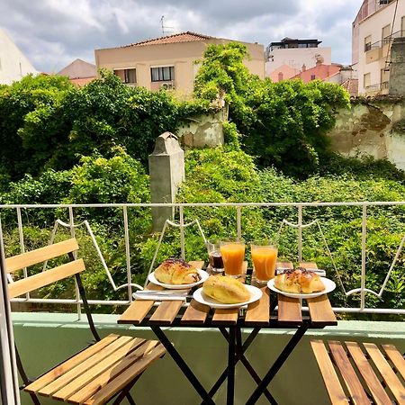 Apartamento Torres Vedras Centro Luaran gambar