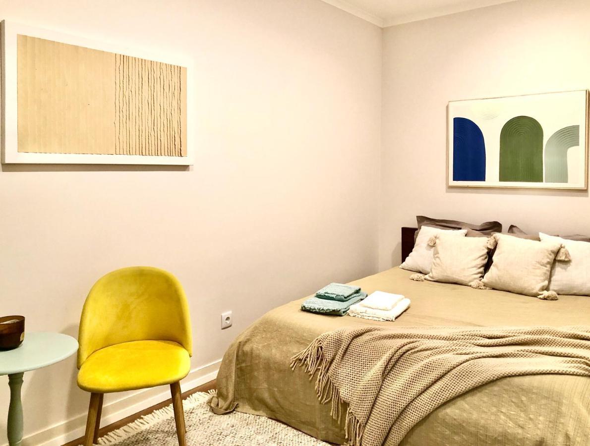 Apartamento Torres Vedras Centro Luaran gambar