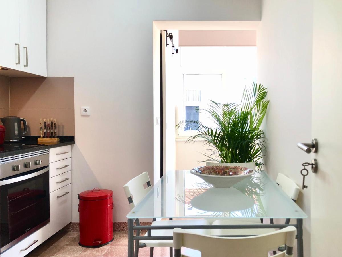 Apartamento Torres Vedras Centro Luaran gambar