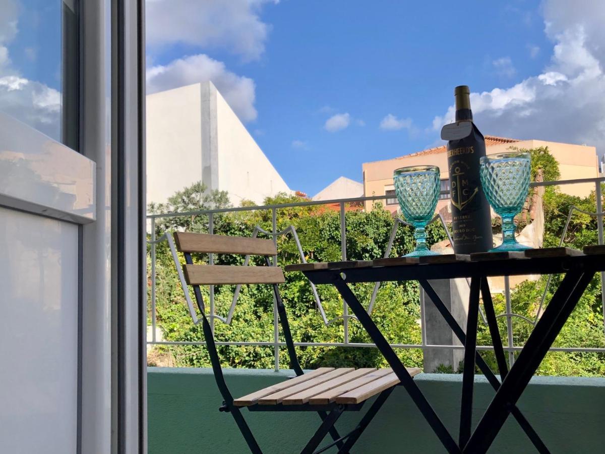 Apartamento Torres Vedras Centro Luaran gambar